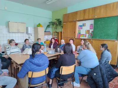 Karolyut_202503_SZULOKLUB_2