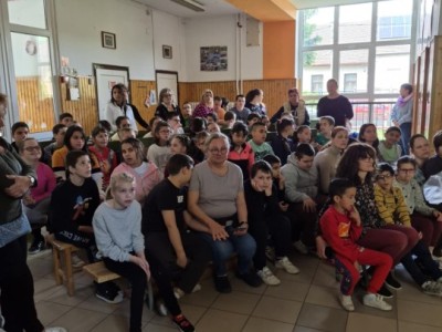 Karolyut_202505_Gyermeknap_01