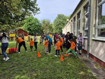 Gagarinut_202505_Csaladi3