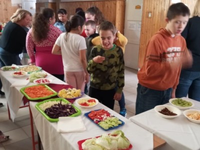 Karolyut_202505_Egeszseg_het_16