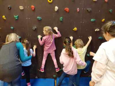 Gagarinut_202503_maszofal1